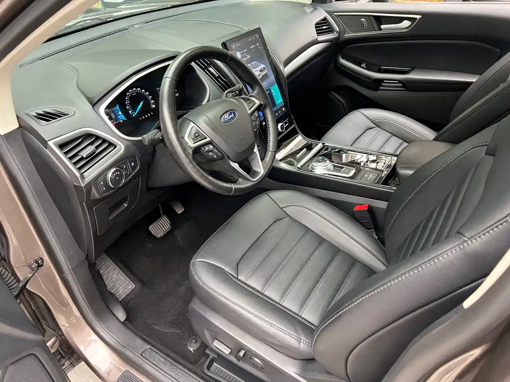 Ford Edge 2020 — фото 9