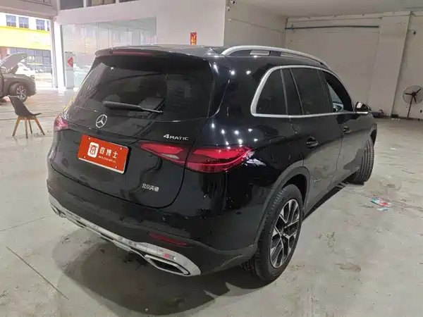 Mercedes-Benz GLC 2026