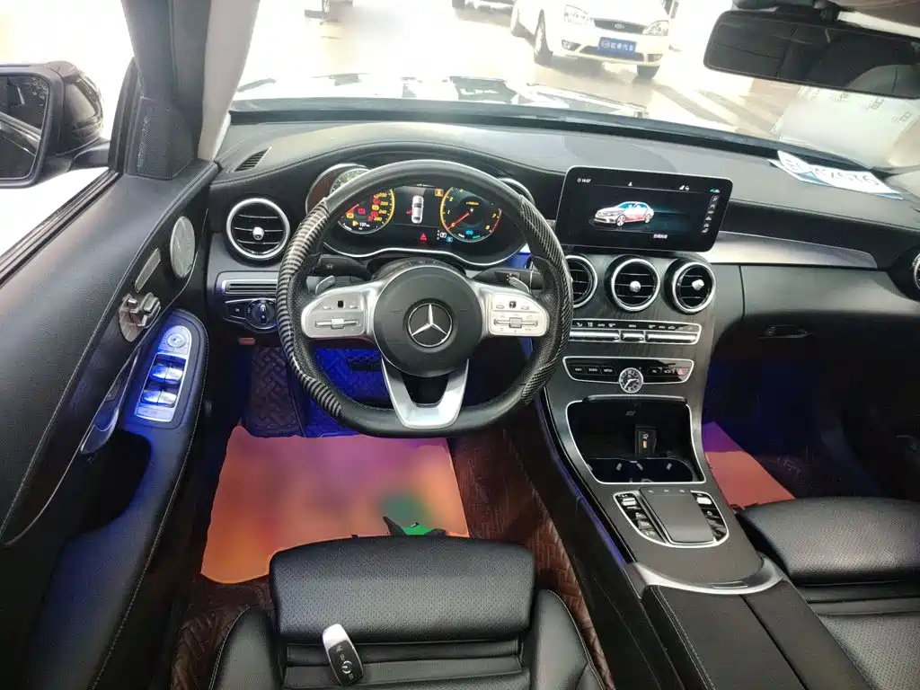 Mercedes-Benz C-Class 2021