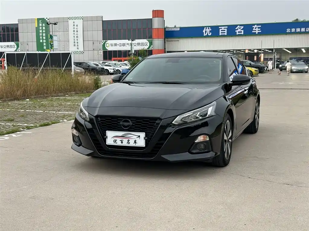 Nissan Teana 2021