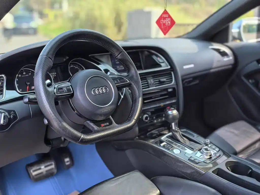 Audi RS 5 2015 — фото 8