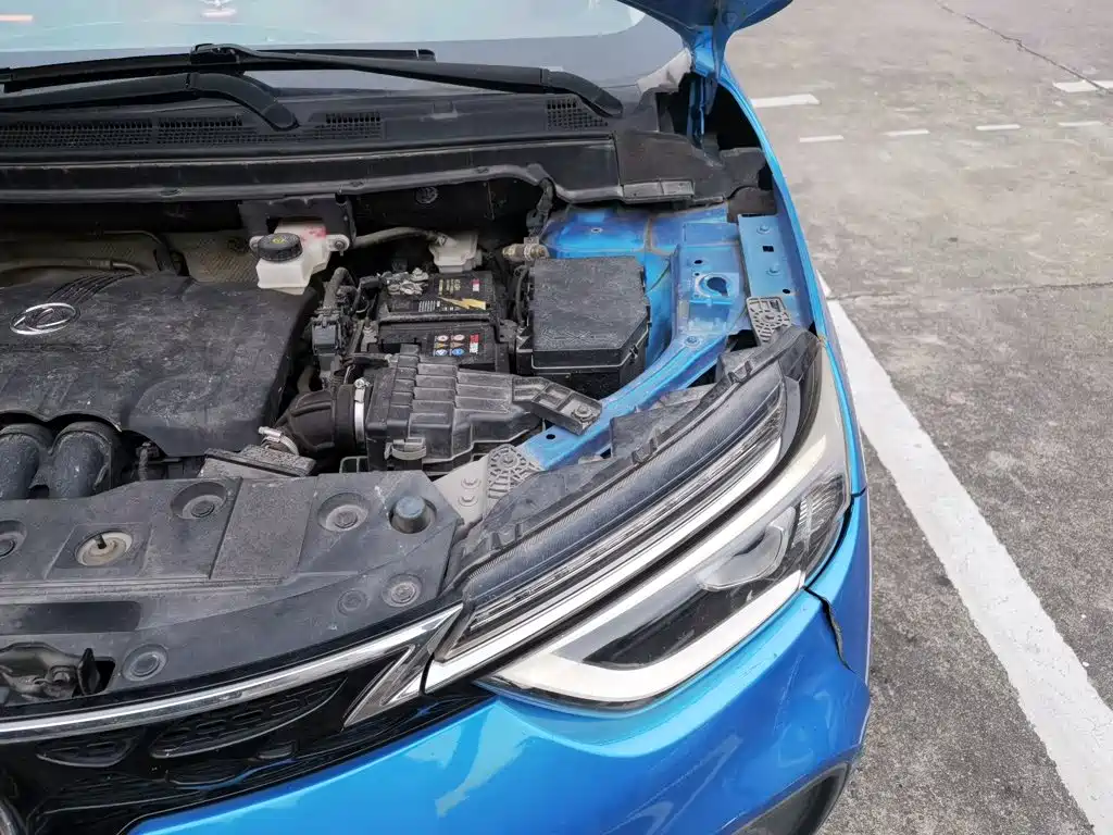 Dongfeng Fengshen AX4 2019 — фото 20