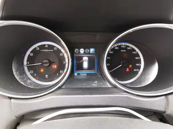 Dongfeng Fengshen AX4 2019