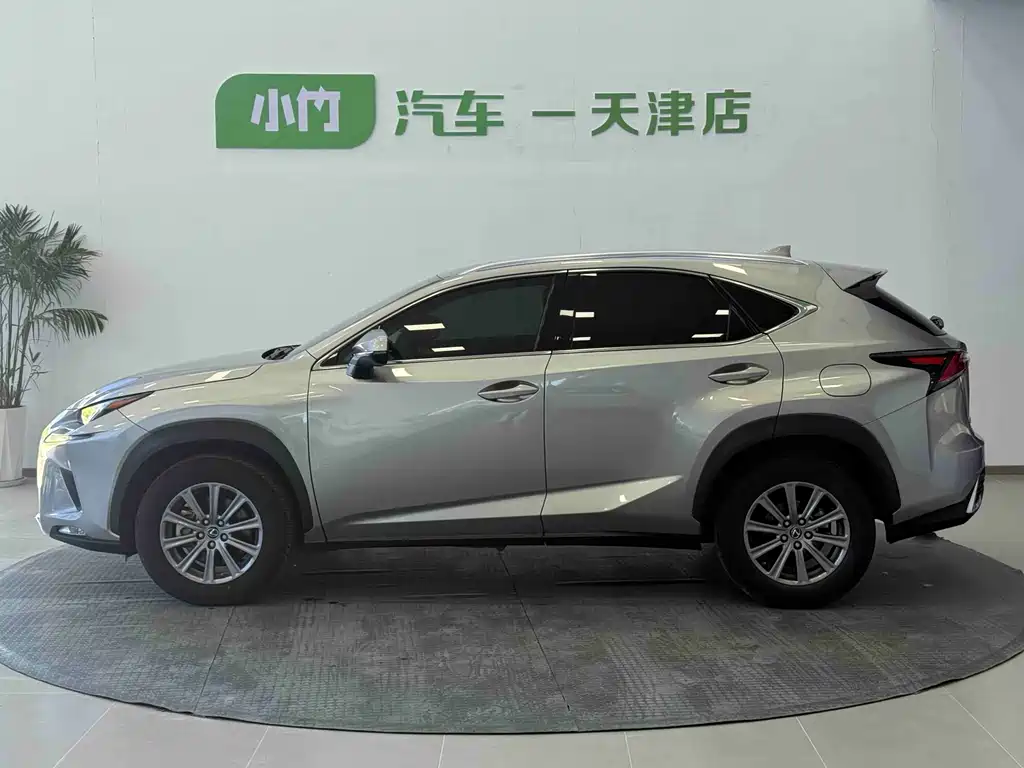 Lexus NX 2020 — фото 2