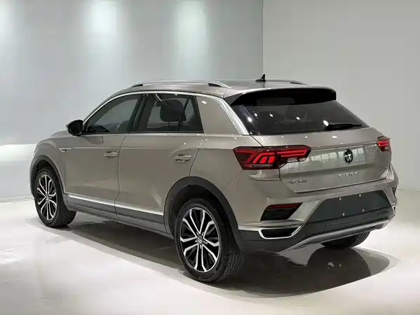 Volkswagen T-Roc 2023