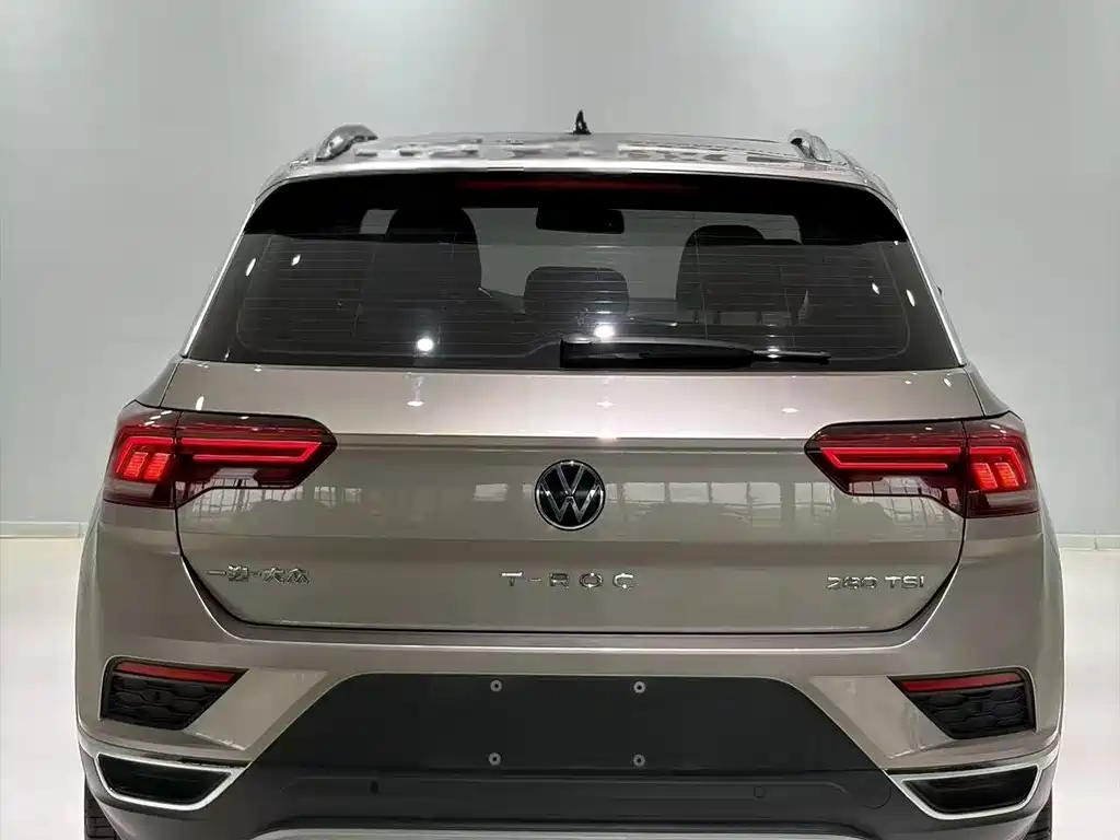 Volkswagen T-Roc 2023