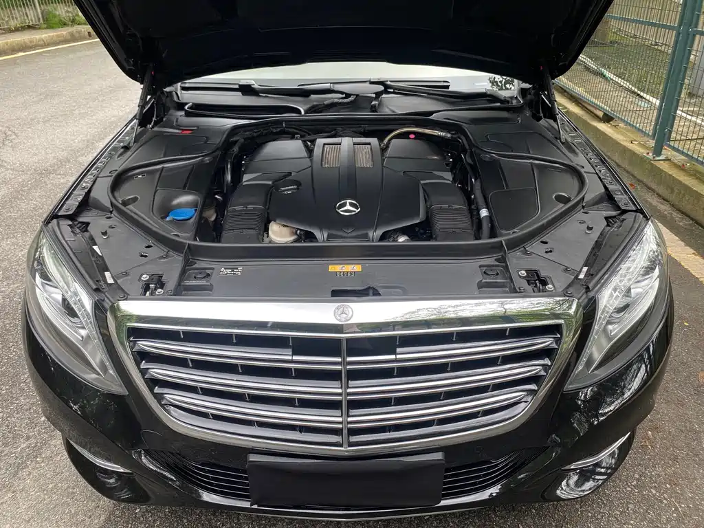 Mercedes-Benz Maybach S-Class 2016 — фото 20