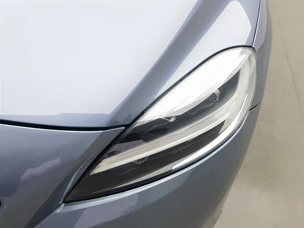 Volvo V40 2017