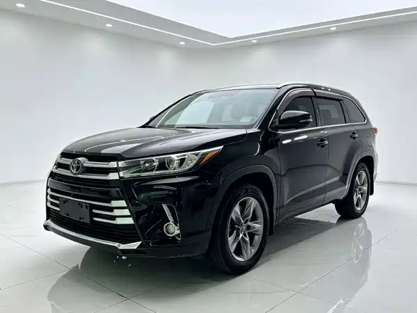 Toyota Highlander 2020
