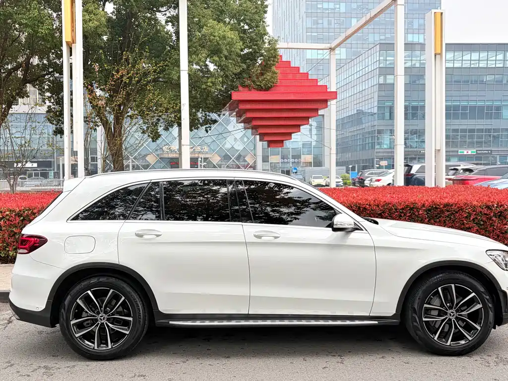 Mercedes-Benz GLC 2020 — фото 4