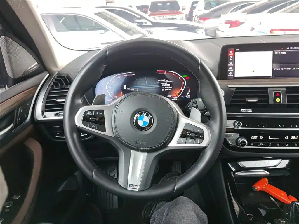 BMW X3 2021 — фото 11