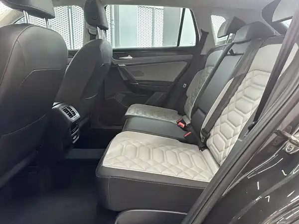 Volkswagen Tayron 2023