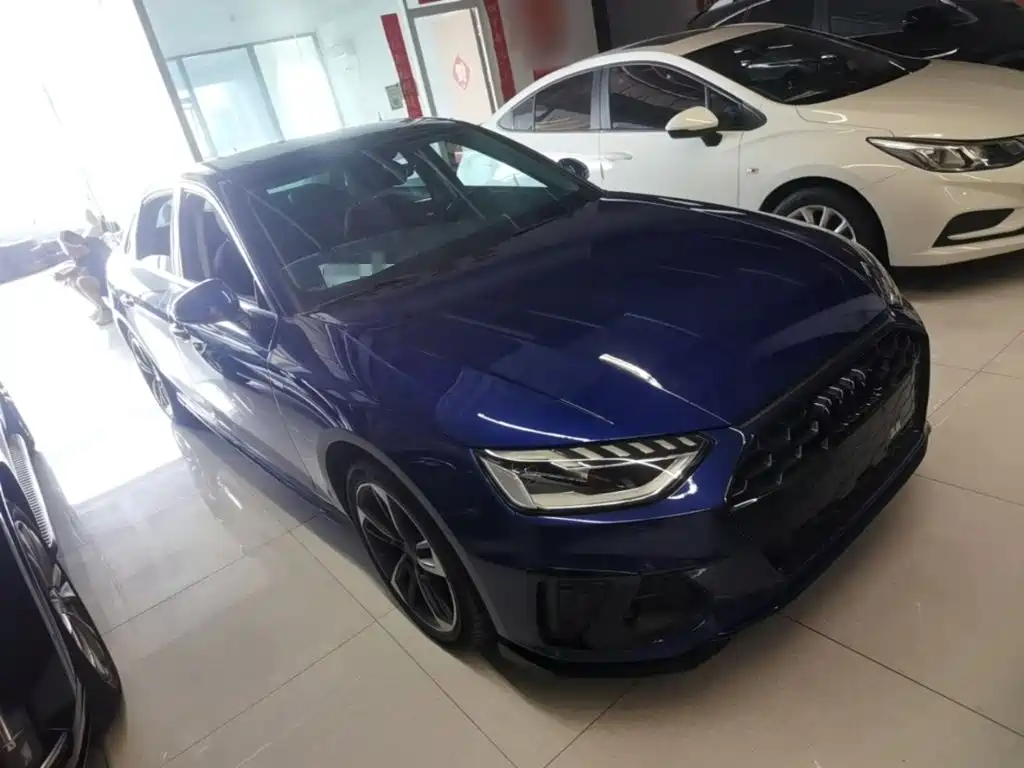 Audi A4L 2021