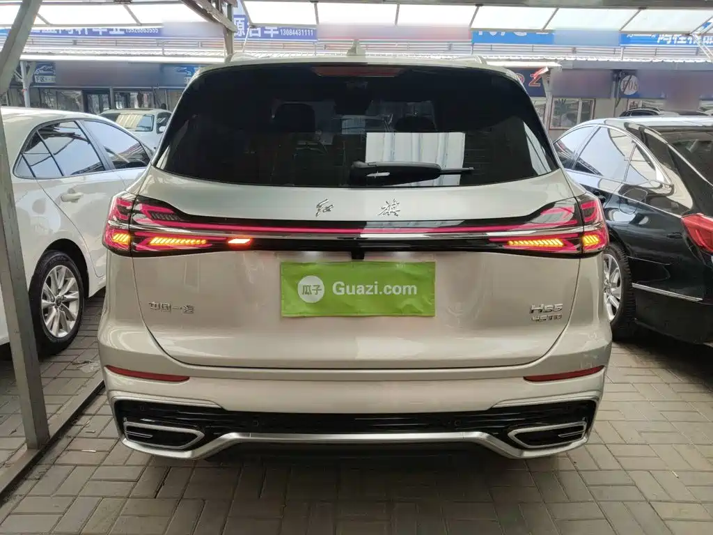 Hongqi HS5 2025