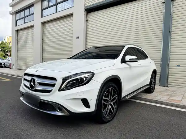Mercedes-Benz GLA 2017