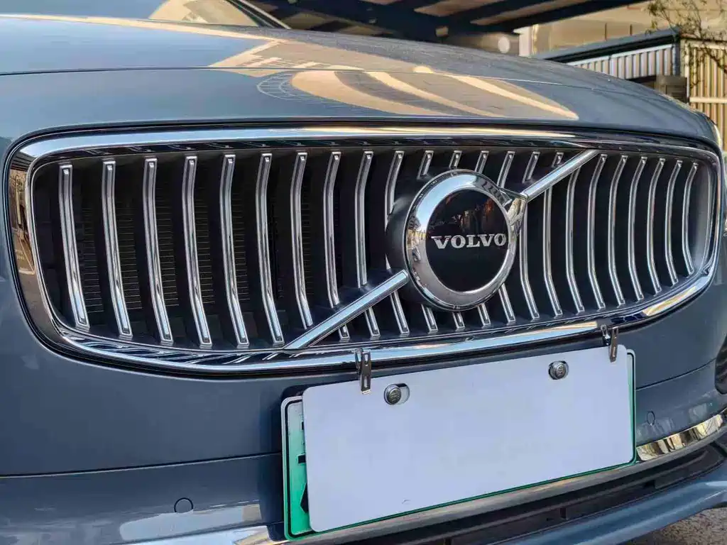 Volvo S90 PHEV 2022 — фото 22
