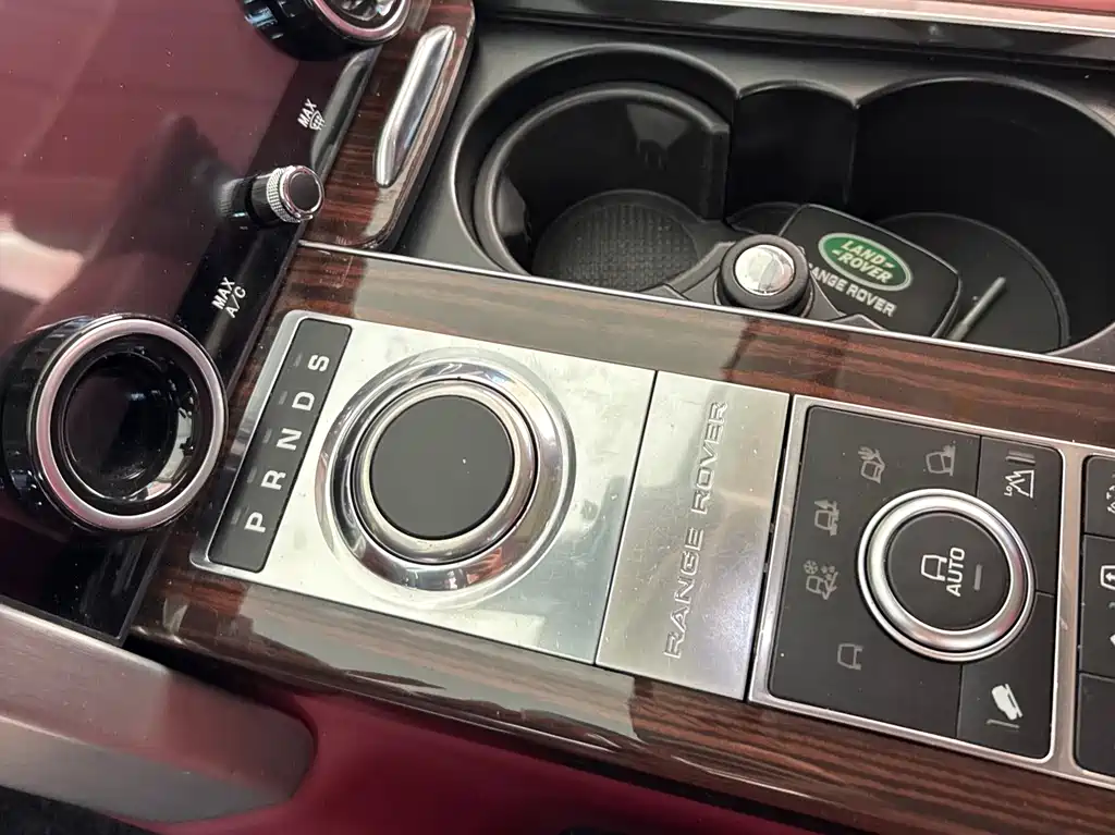 Land Rover Range Rover 2015 — фото 15