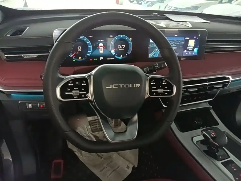Jetour X70 PLUS 2023 — фото 11
