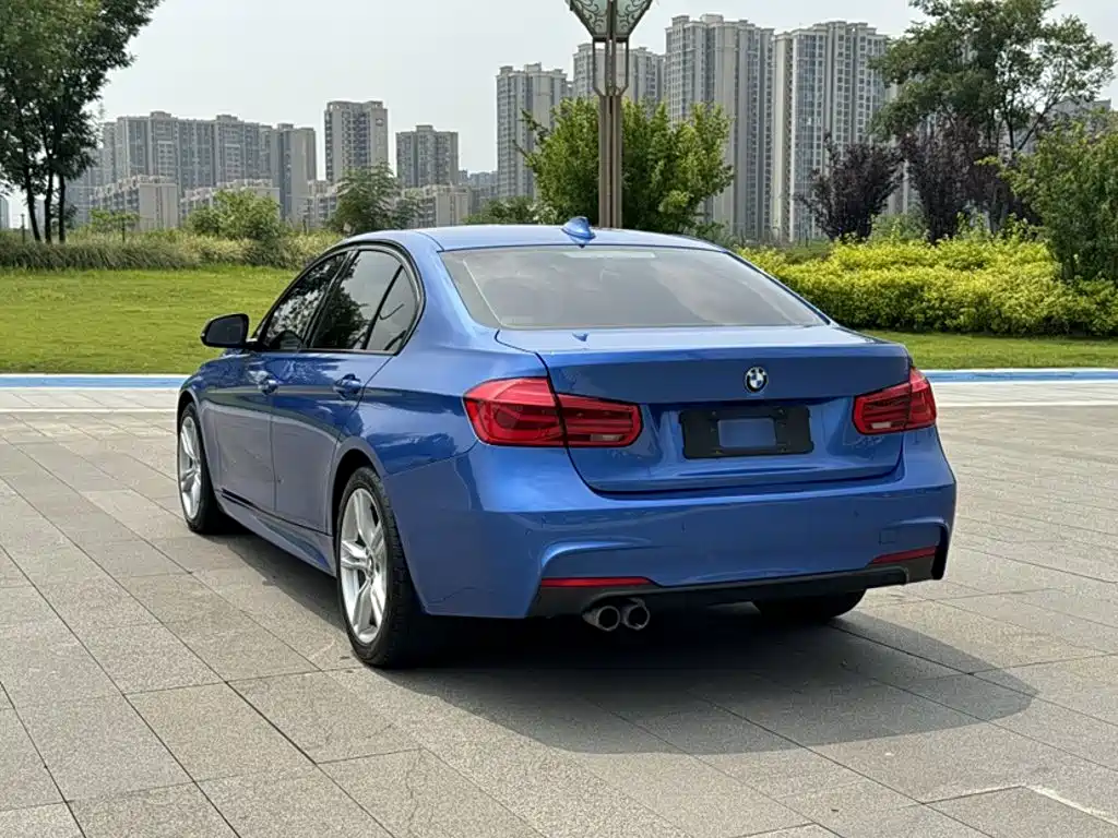 BMW 3 Series 2017 — фото 15