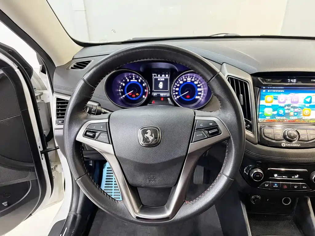 Changan Eado XT 2017 — фото 21