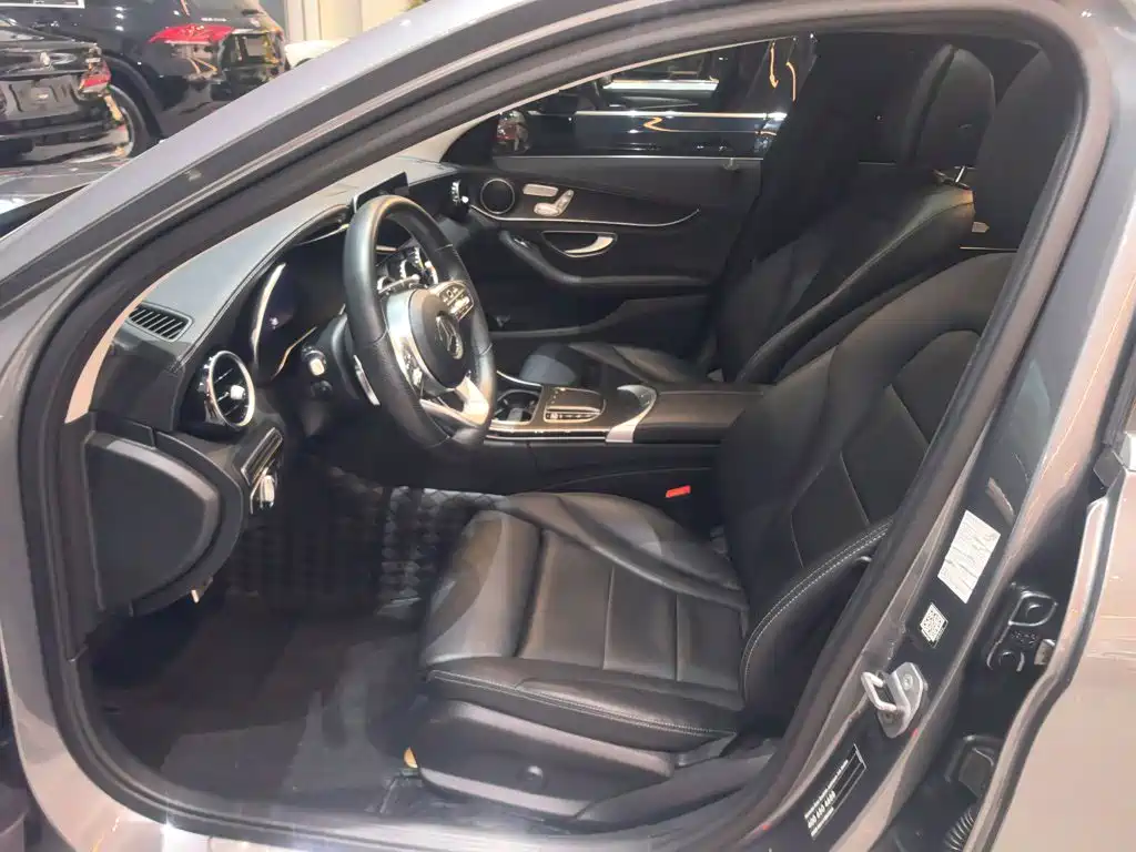 Mercedes-Benz C-Class 2020 — фото 15