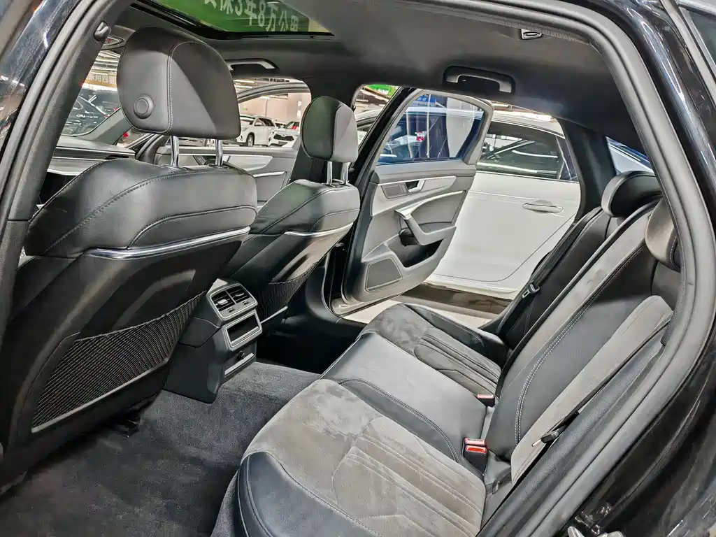 Audi A6L 2021