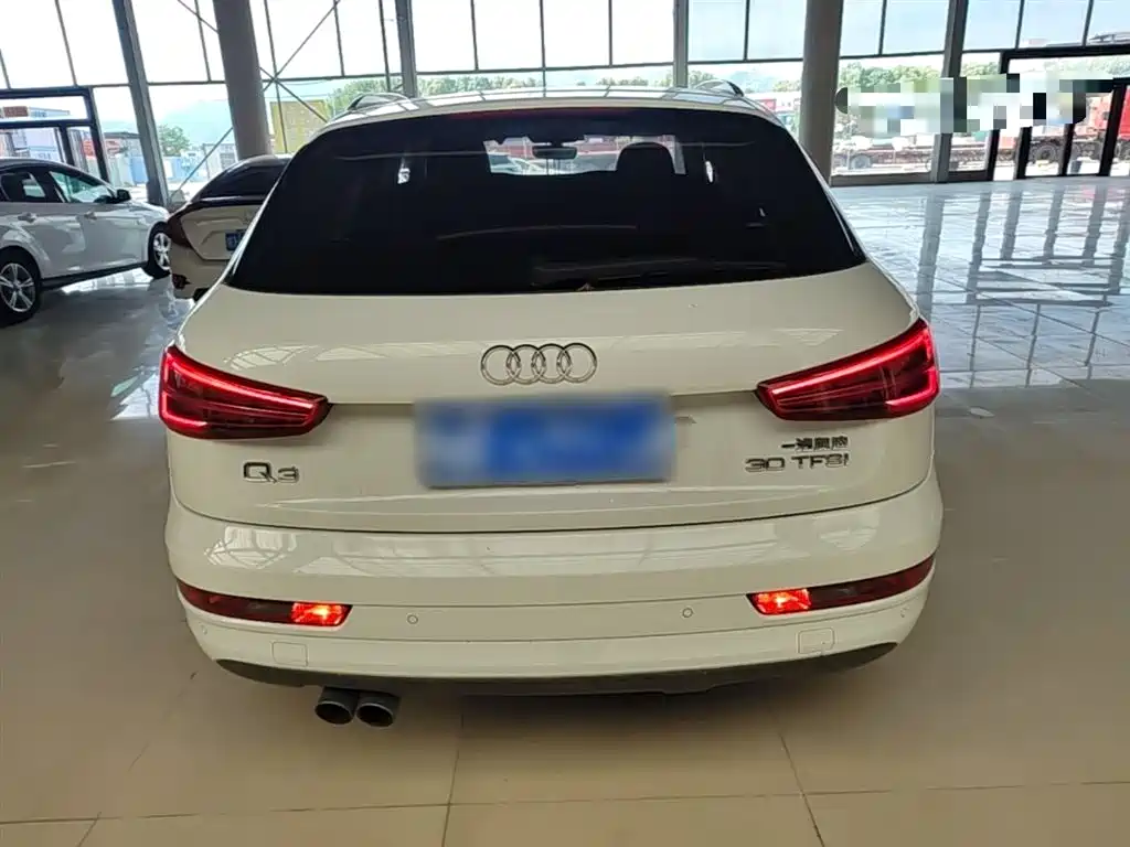 Audi Q3 2017 — фото 6