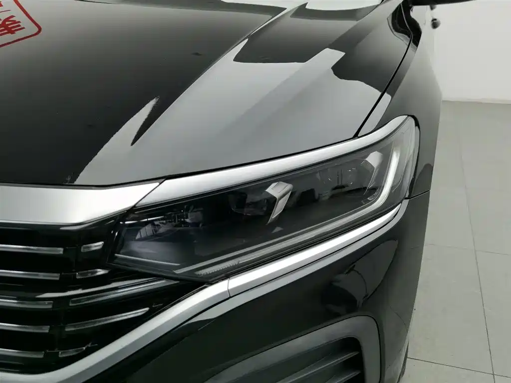 Volkswagen Passat 2023
