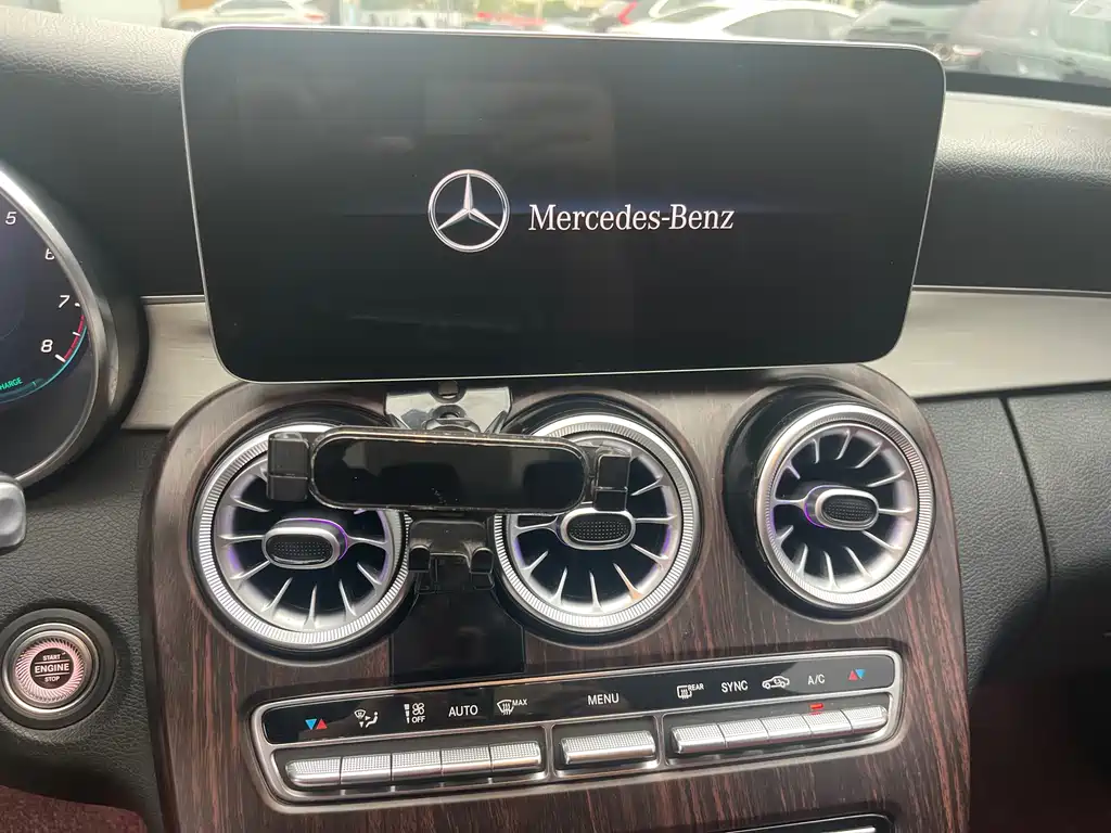 Mercedes-Benz C-Class 2021 — фото 16