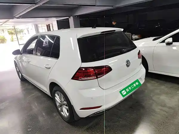 Volkswagen Golf 2020