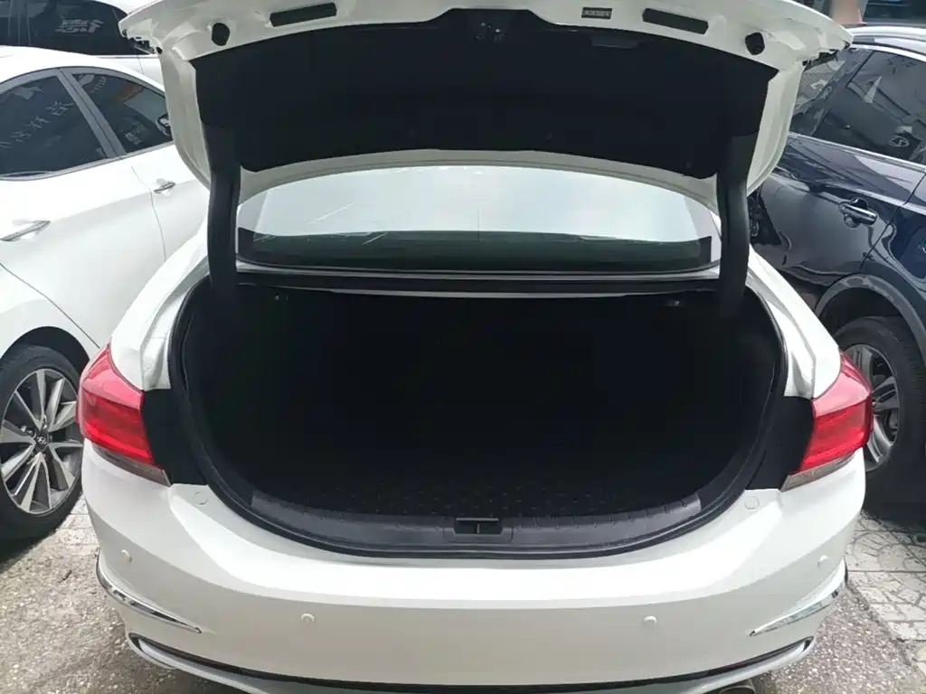 Honda Spirior 2016 — фото 19
