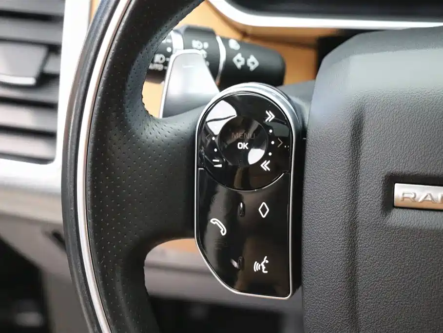 Land Rover Sport 2021 — фото 18