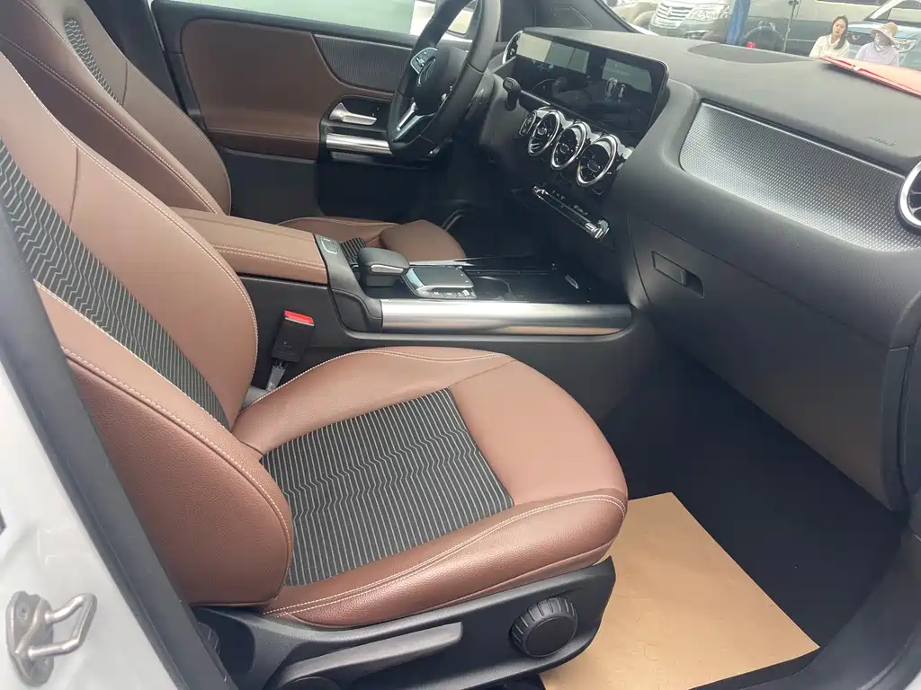 Mercedes-Benz B-Class 2022 — фото 10