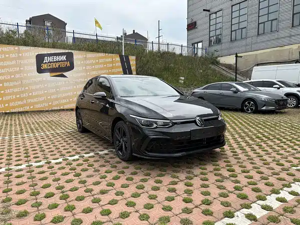 Volkswagen Golf 2022