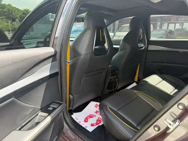 MG MG5 Scorpio 2022