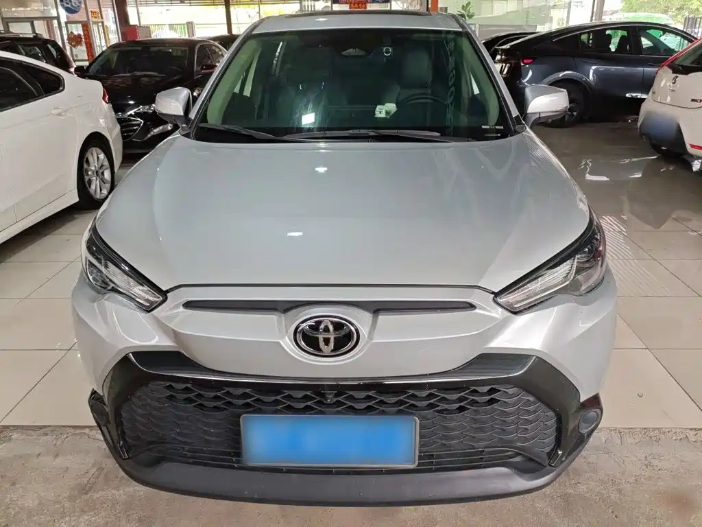 Toyota Frontlander 2023