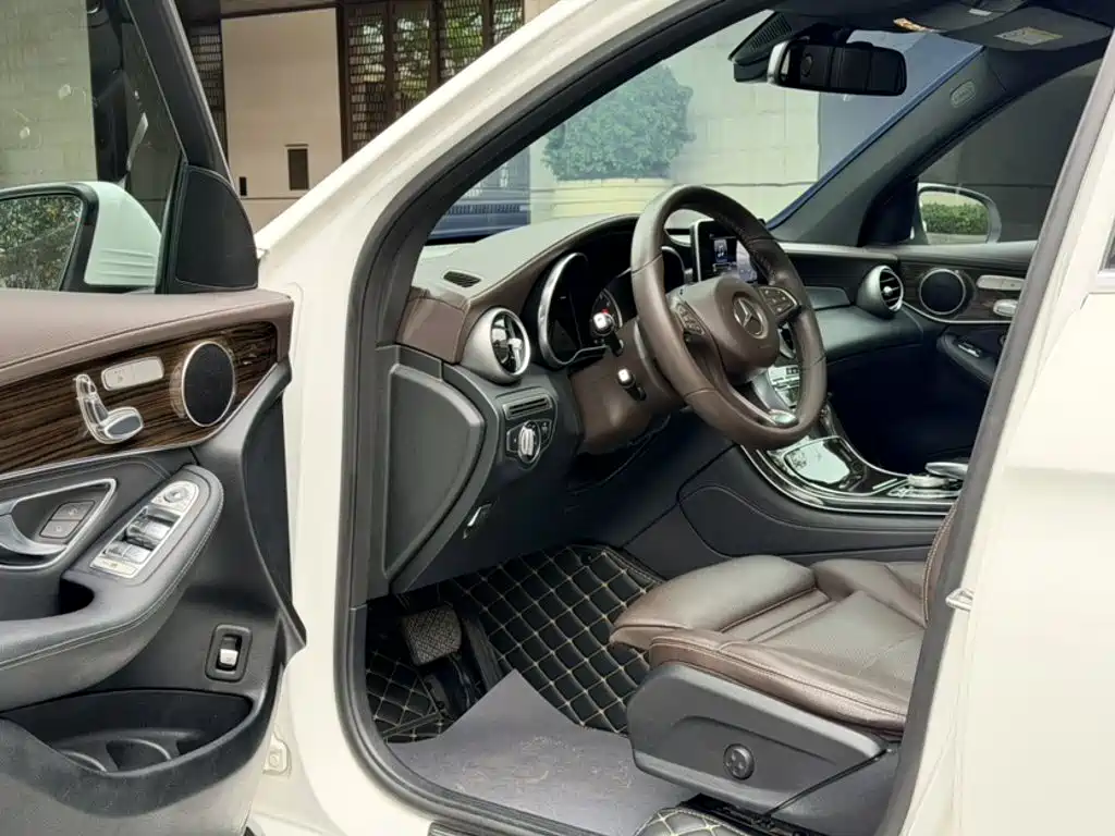 Mercedes-Benz GLC 2017
