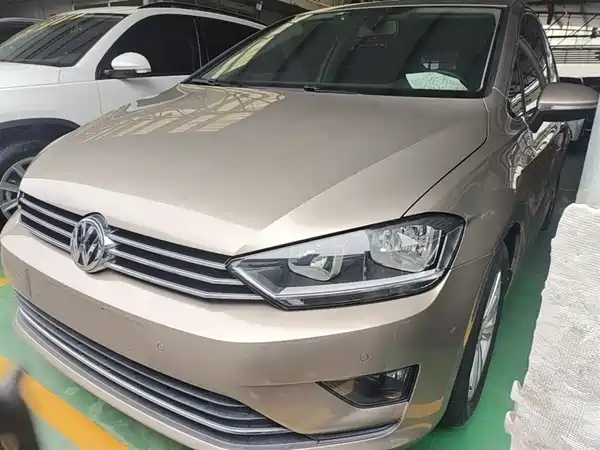 Volkswagen Golf Jialu 2016