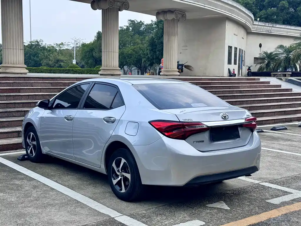 Toyota Levin 2017 — фото 10