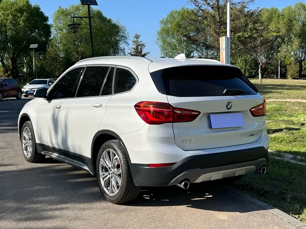 BMW X1 2019 — фото 4