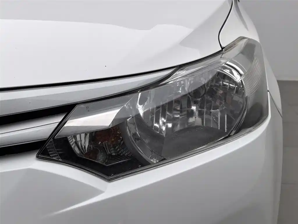 Toyota Vios 2014 — фото 7