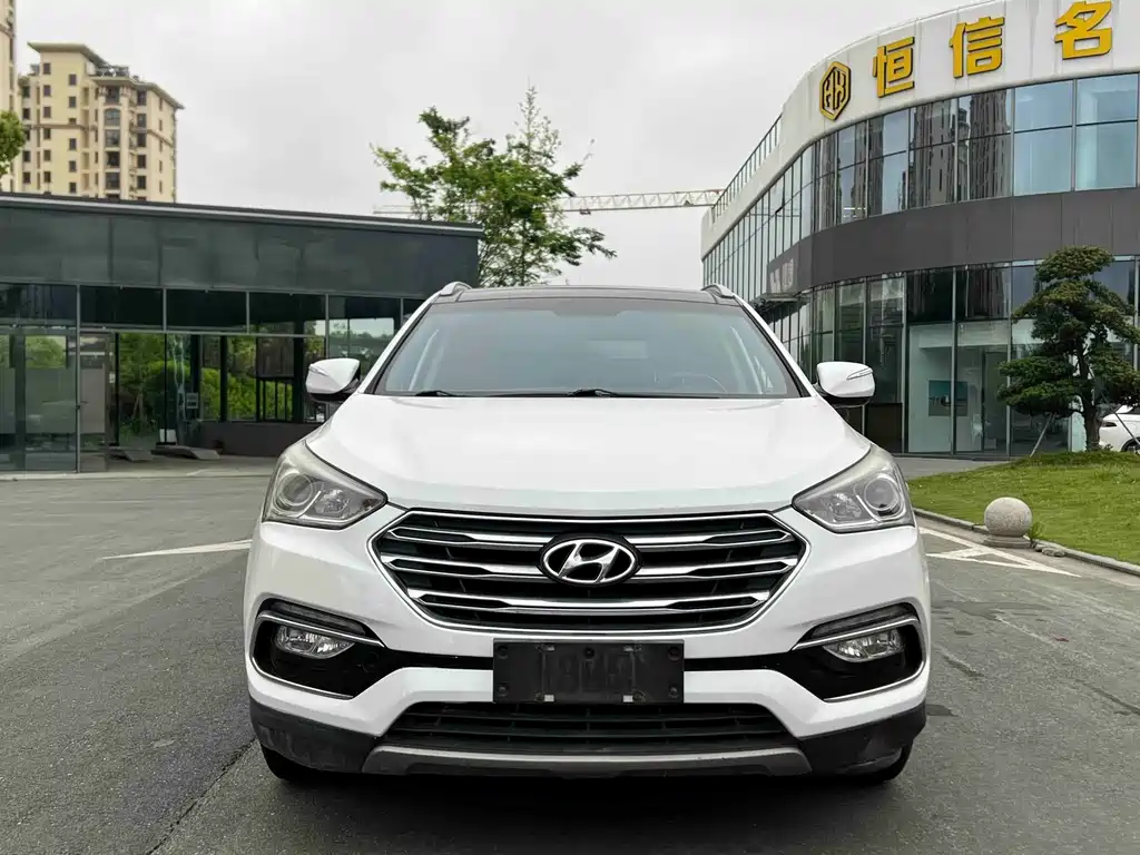 Hyundai Santa Fe 2017 — фото 2