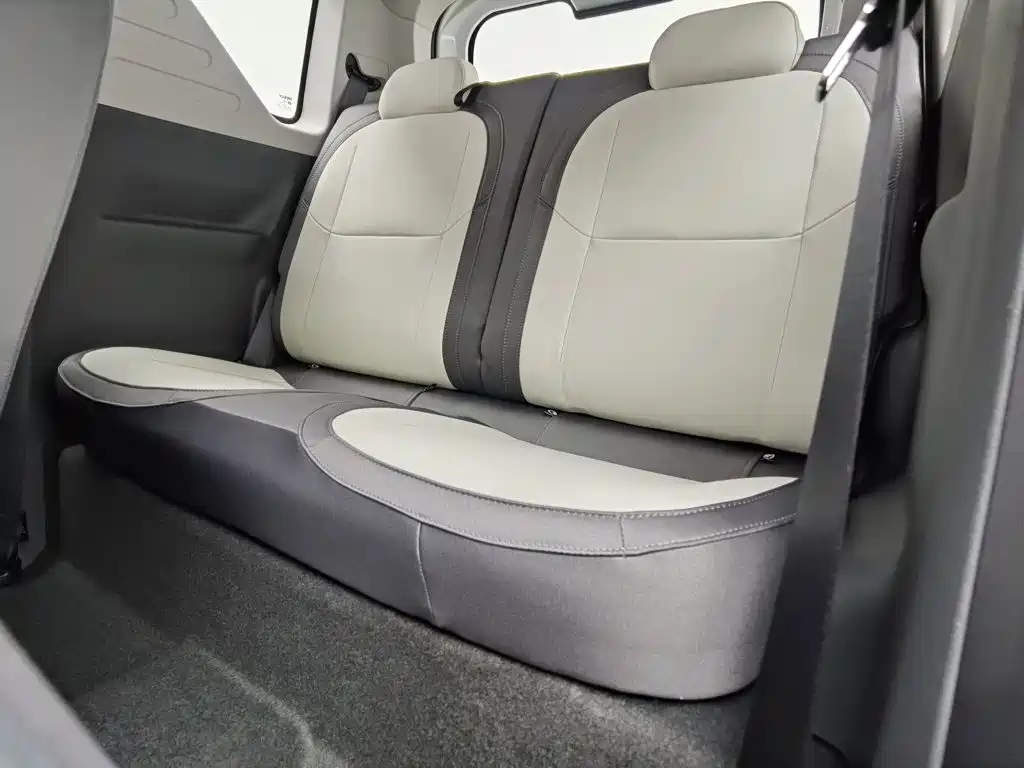Geely Galaxy Panda 2024 — фото 15