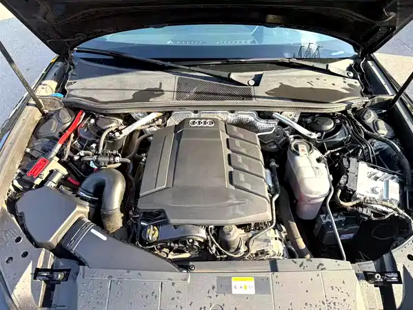 Audi A6L 2021