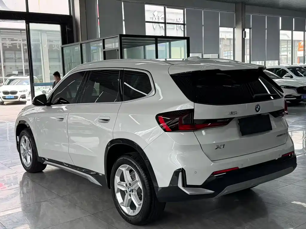 BMW X1 2024 — фото 12