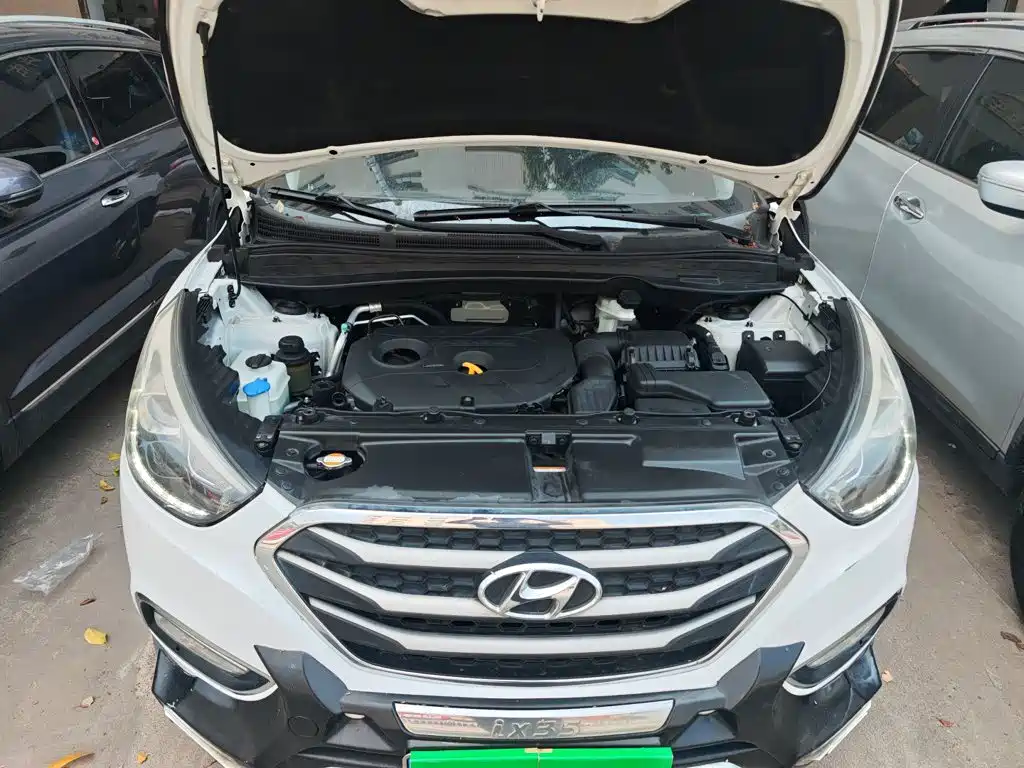 Hyundai ix35 2015 — фото 16
