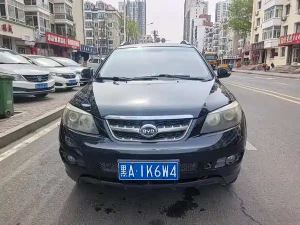 BYD S6 2013