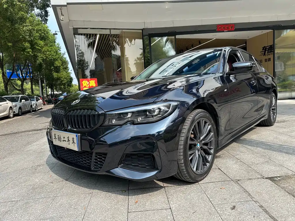 BMW 3 Series 2022