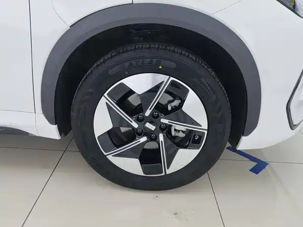 Geely Galaxy E5 2025