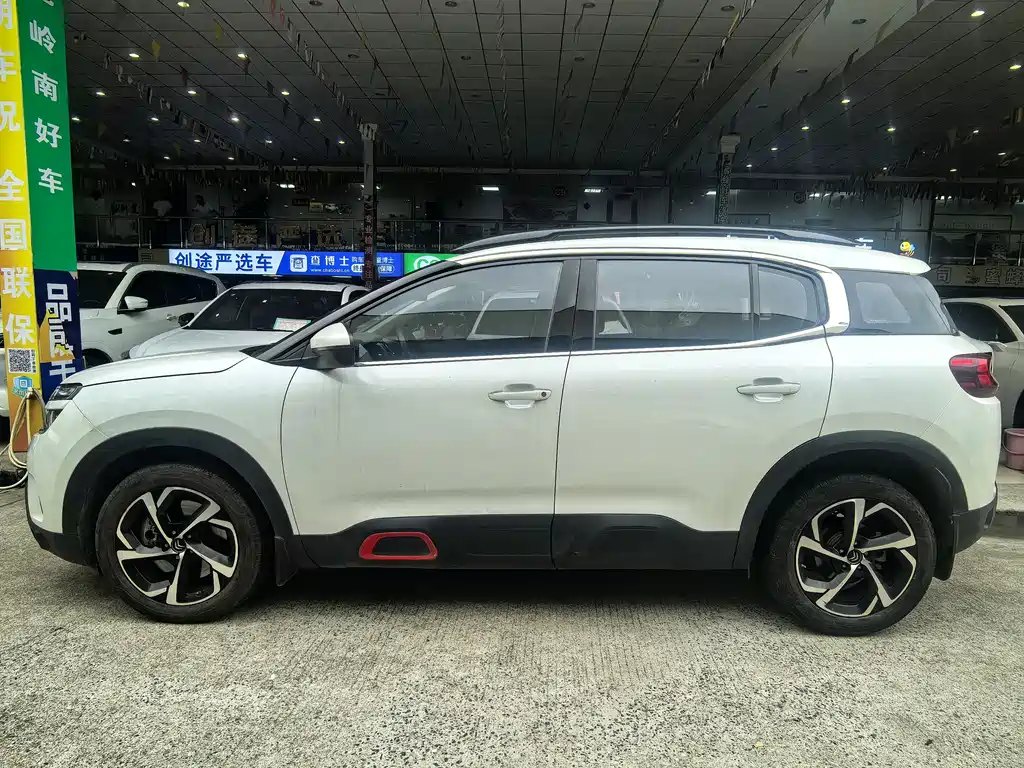 Citroen C5 AIRCROSS 2018 — фото 12
